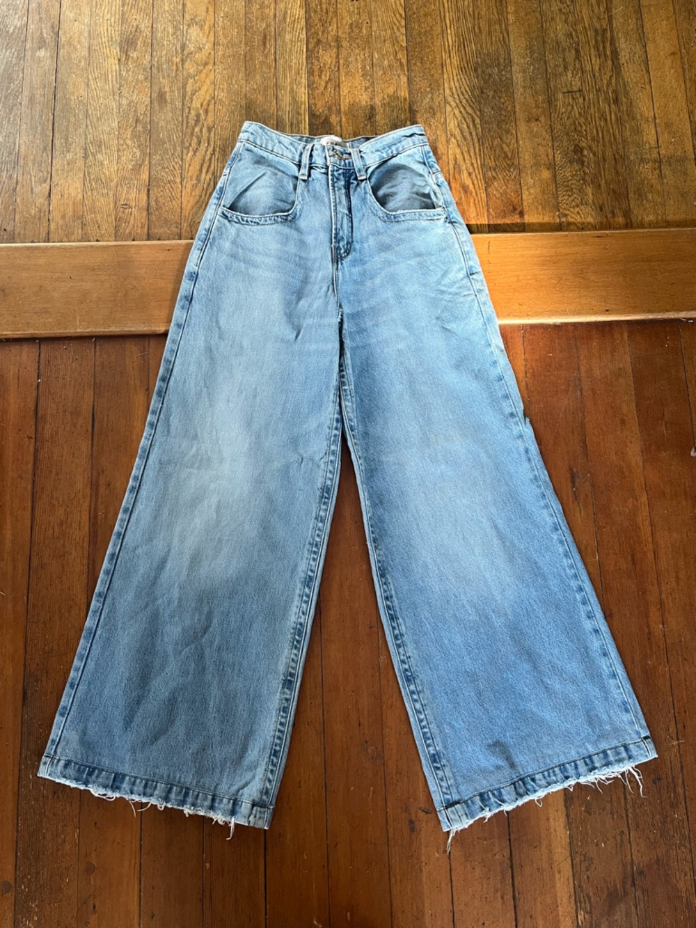 Frame the Skater 23